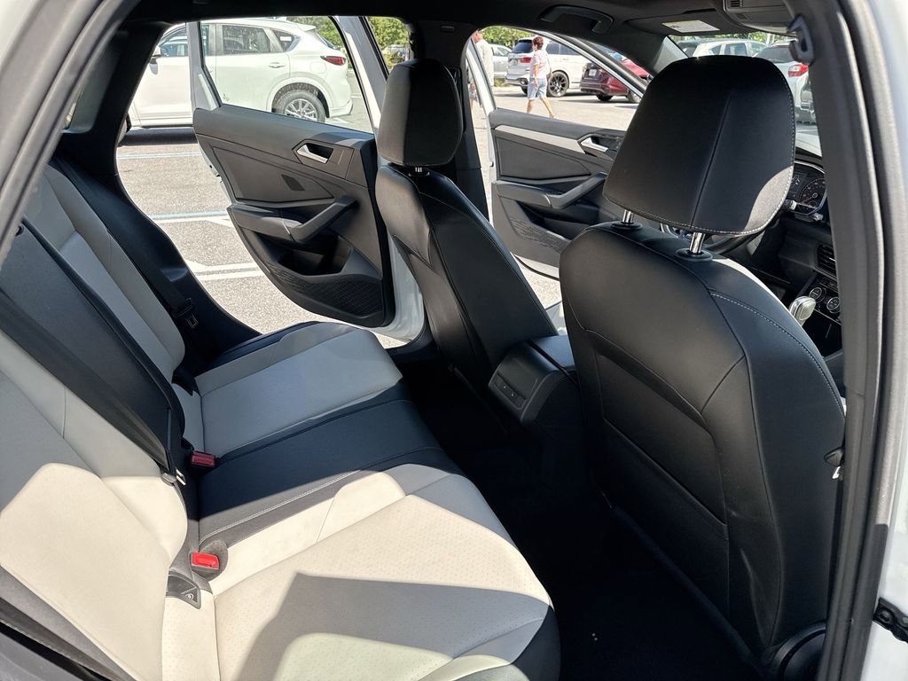 Used 2019 Volkswagen Jetta R-Line w/ R-Line Cold Weather Package image 34