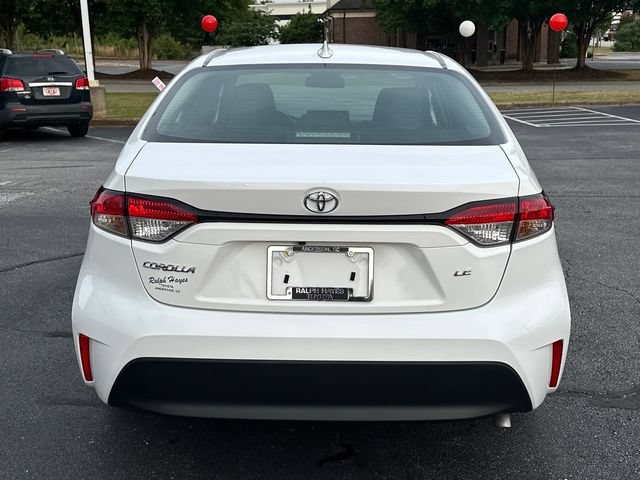 Used 2025 Toyota Corolla LE FWD image 4