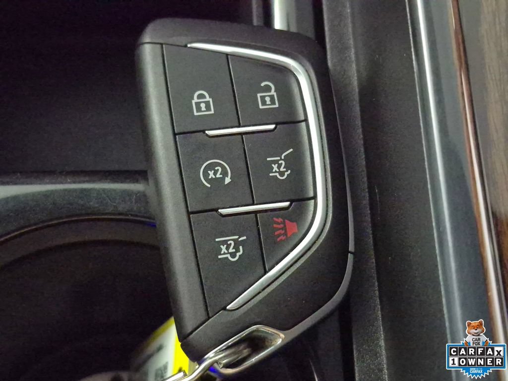 Used 2023 Cadillac Escalade Premium Luxury w/ Performance Package AWD/4WD image 33