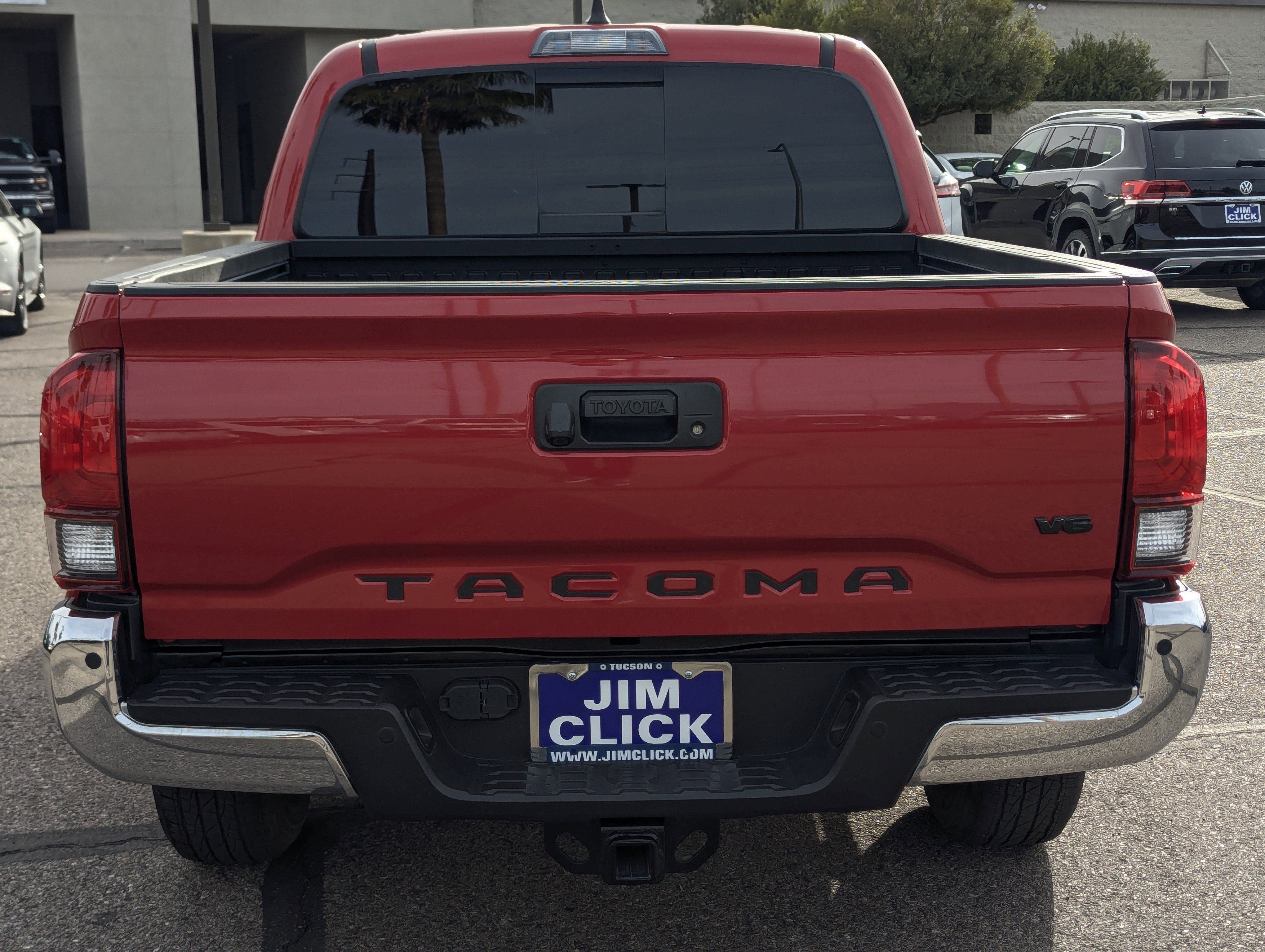 Used 2022 Toyota Tacoma SR5 image 3