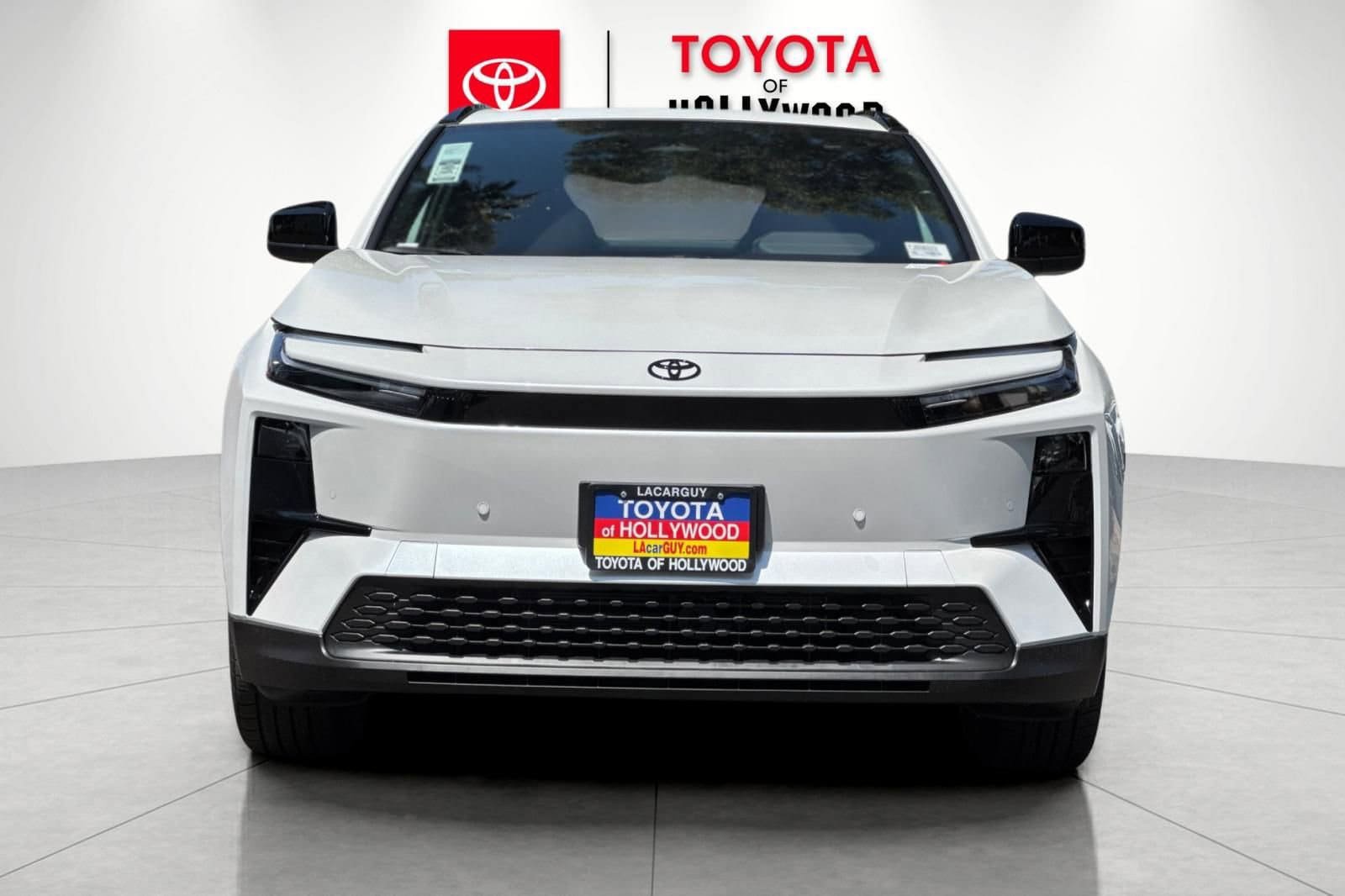New 2026 Toyota C-HR AWD/4WD image 8