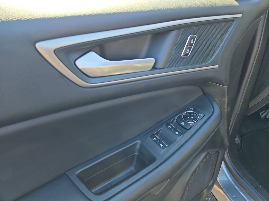 Used 2024 Ford Edge SEL AWD/4WD image 22