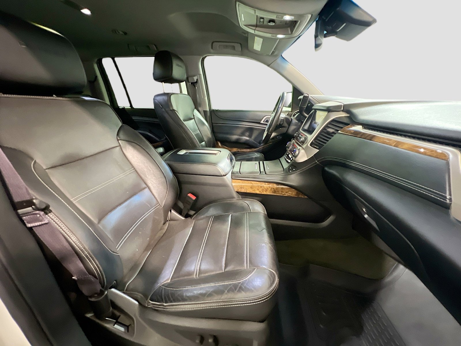 Used 2015 GMC Yukon XL Denali image 23