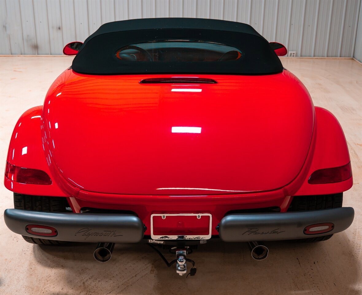 Used 1999 Plymouth Prowler RWD image 10