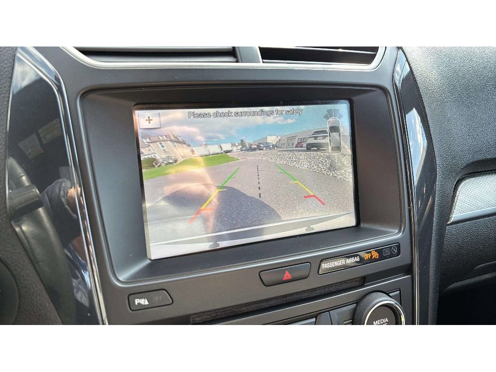 Used 2018 Ford Explorer XLT w/ Equipment Group 202A image 23