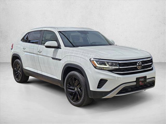 Used 2023 Volkswagen Atlas Cross Sport SE FWD image 3