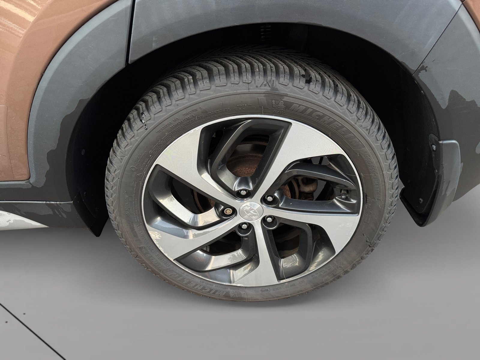 Used 2017 Hyundai Tucson Sport AWD/4WD image 19