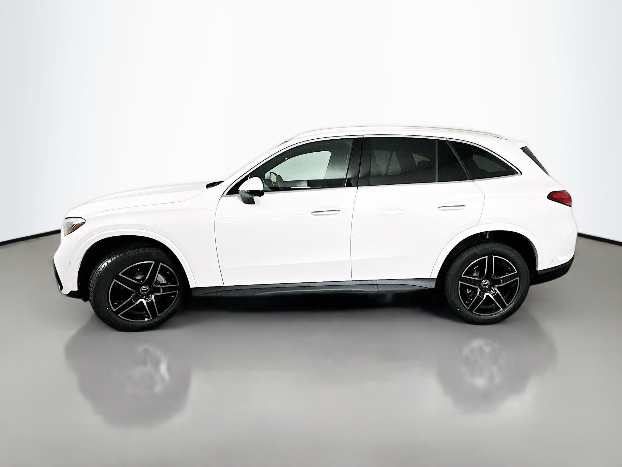 New 2026 Mercedes-Benz GLC 300 4MATIC image 4