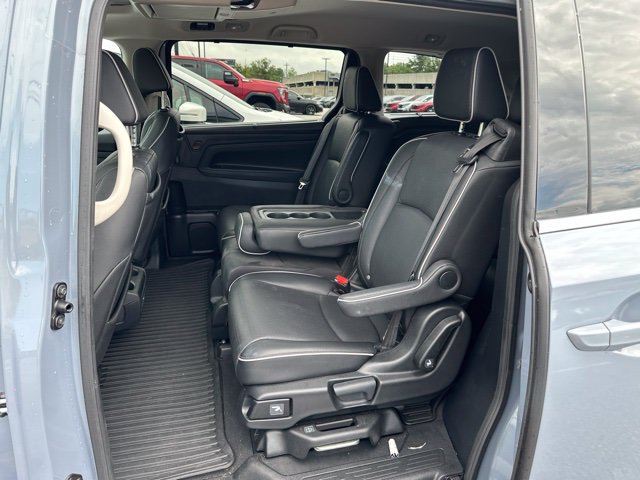 Used 2025 Honda Odyssey Elite image 9