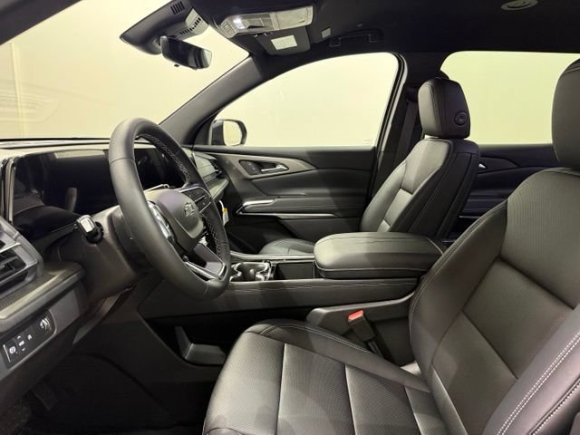 New 2026 Chevrolet Traverse LT w/ Midnight/Sport Edition FWD image 13