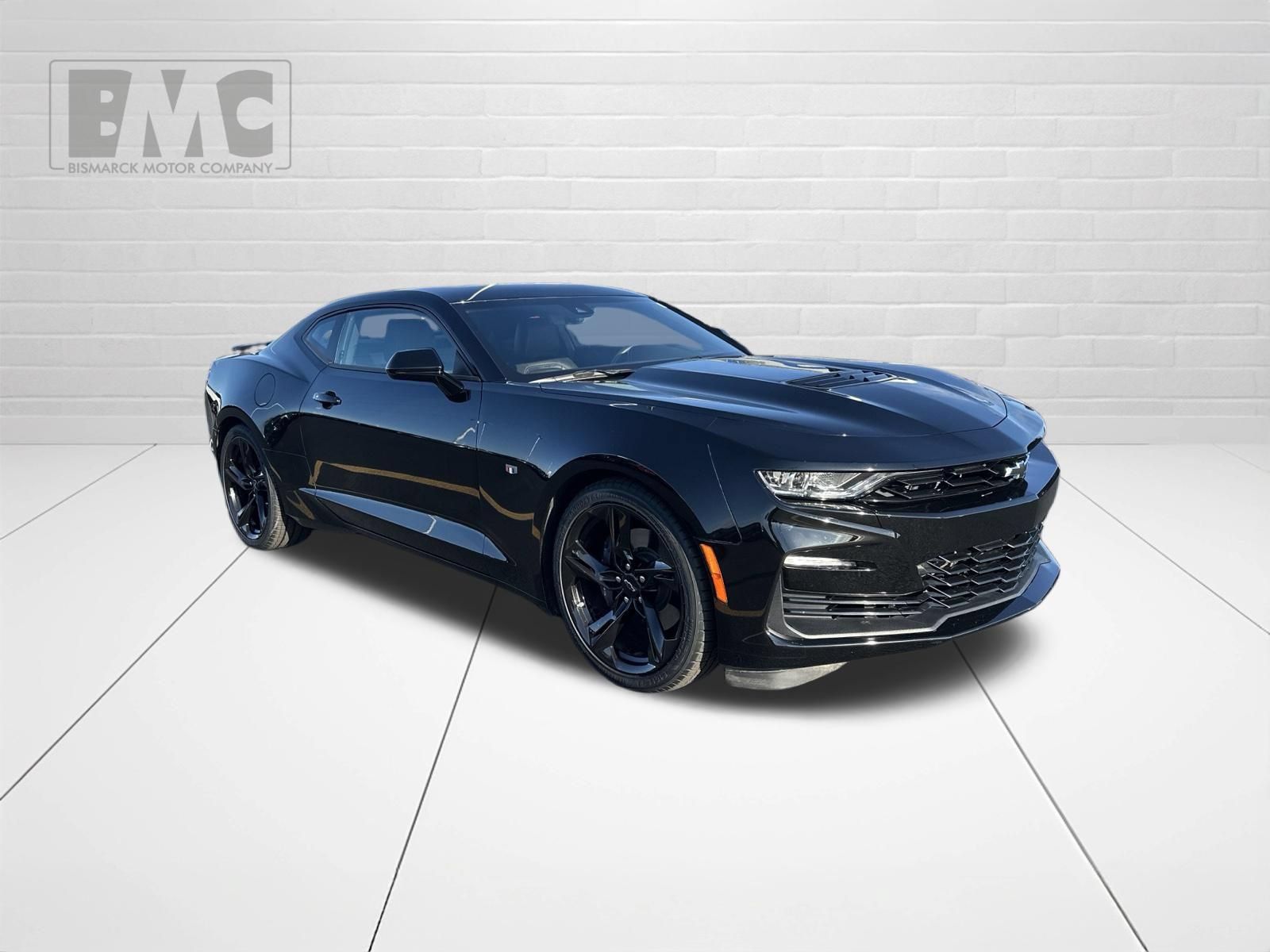 Used 2023 Chevrolet Camaro SS RWD image 2