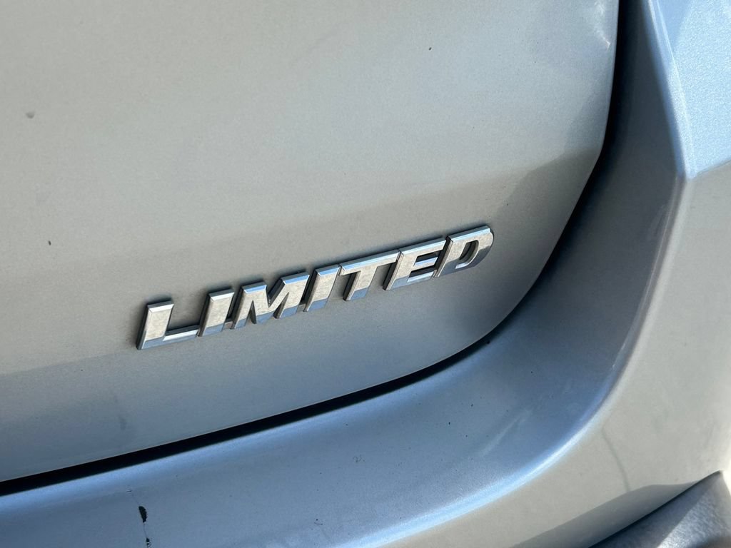 Used 2018 Toyota Highlander Limited FWD image 14