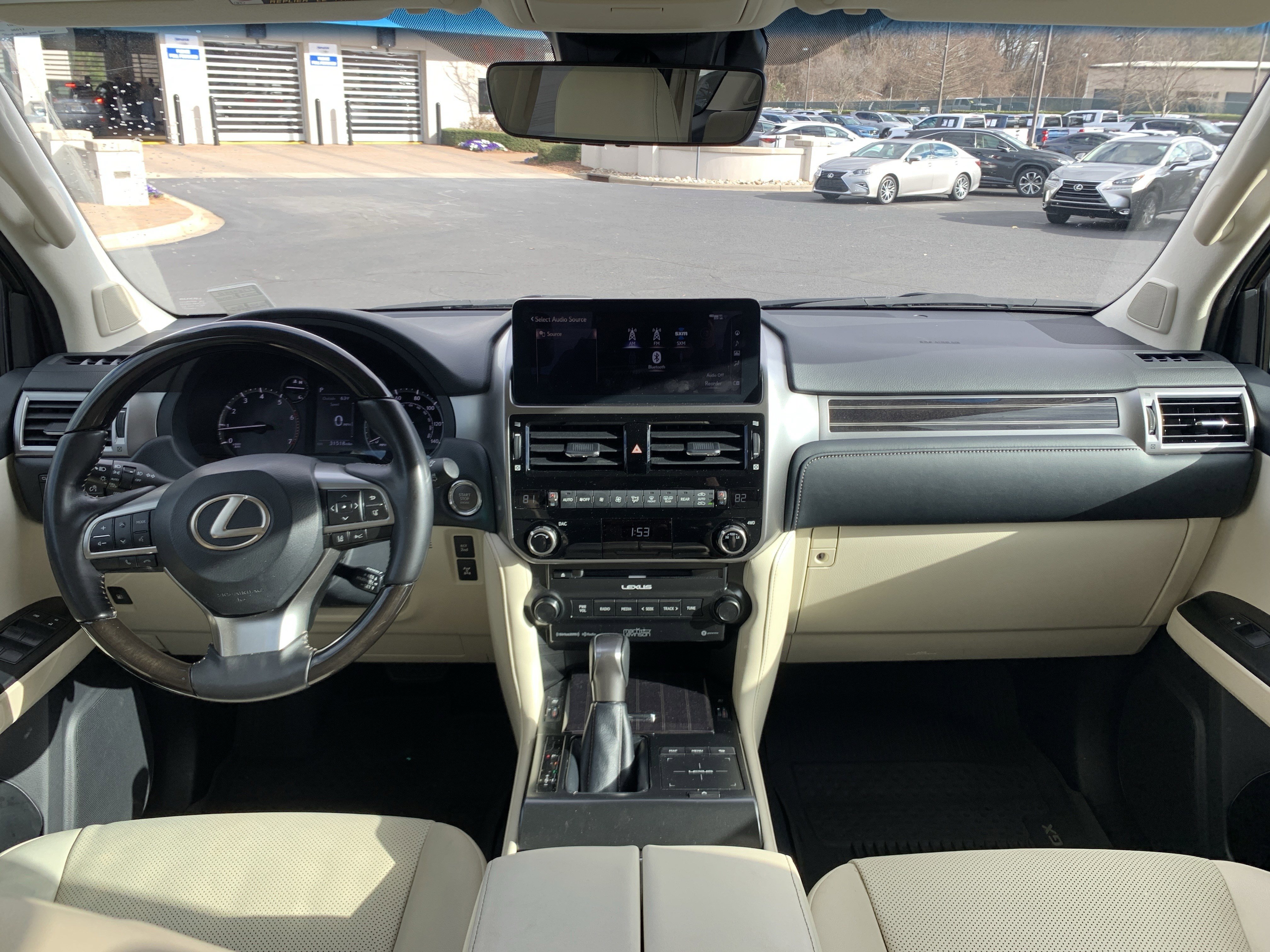 Used 2023 Lexus GX 460 Premium image 30