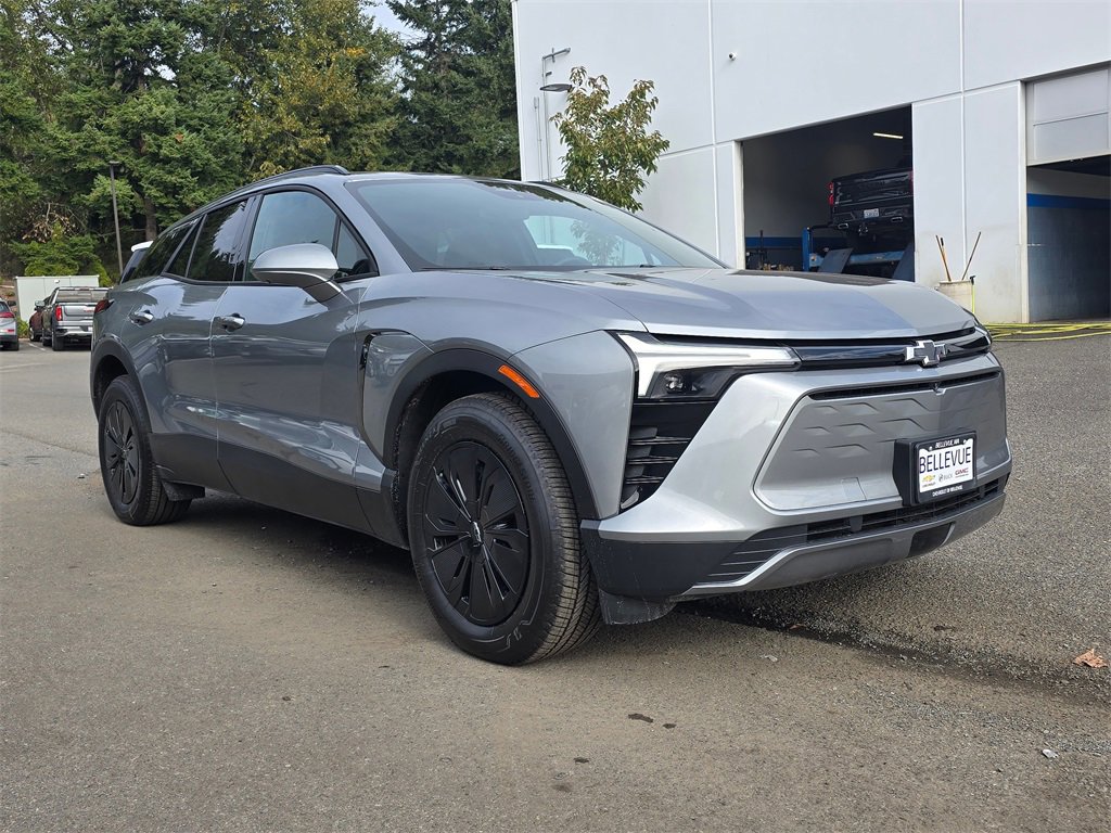 New 2026 Chevrolet Blazer EV LT w/ Midnight/Sport Edition image 7