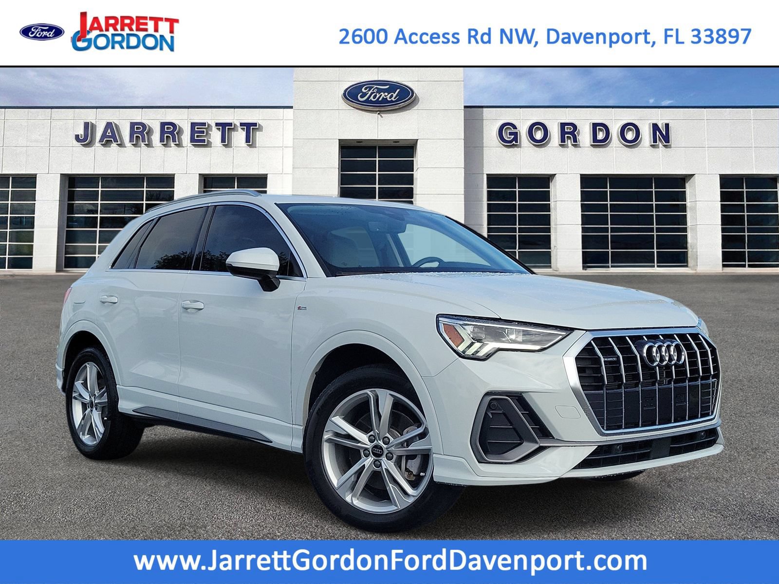 Used 2024 Audi Q3 2.0T Premium AWD/4WD image 1