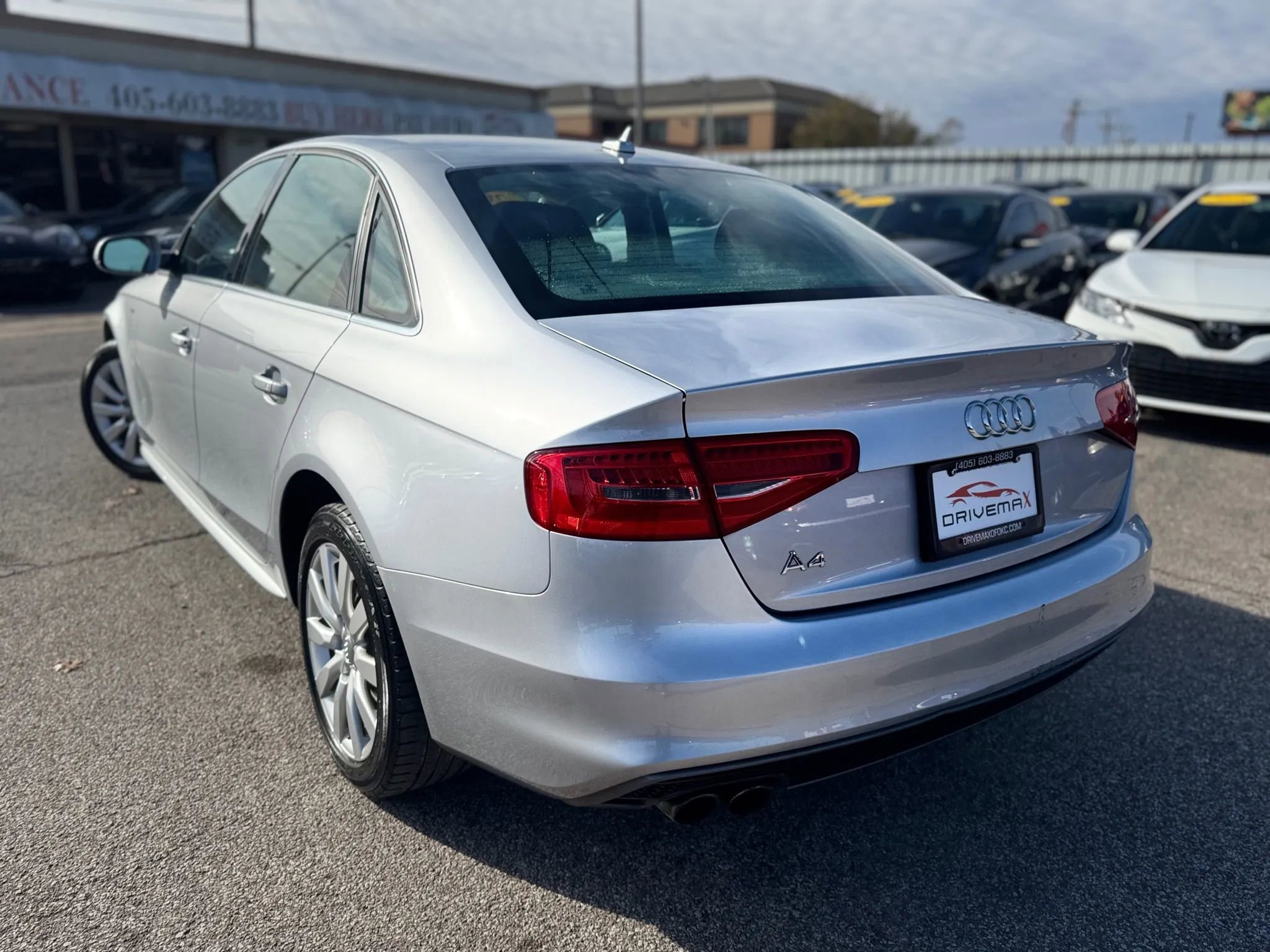 Used 2015 Audi A4 2.0T Premium image 5