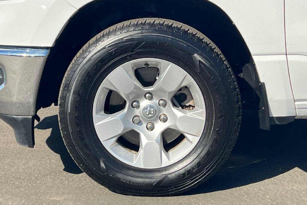Used 2022 RAM 1500 Big Horn RWD image 25