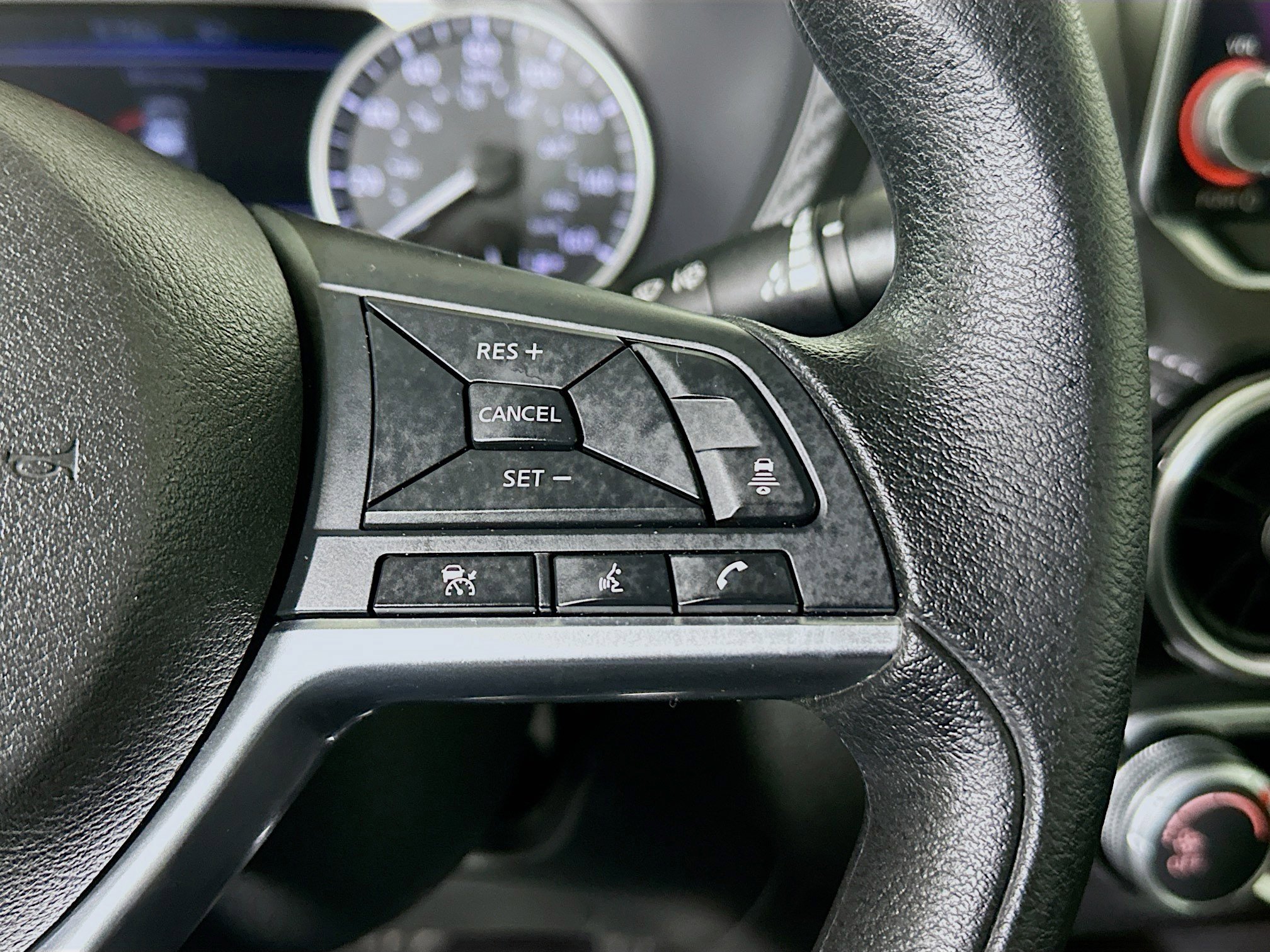 Used 2024 Nissan Sentra SV image 17