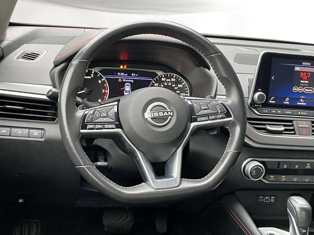 Used 2024 Nissan Altima 2.5 SR AWD/4WD image 17