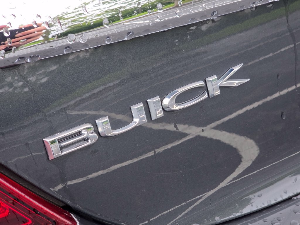 Used 2015 Buick Regal Premium FWD image 16