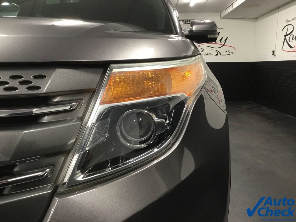 Used 2011 Ford Explorer Limited w/ 301A Rapid Spec Order Code image 17