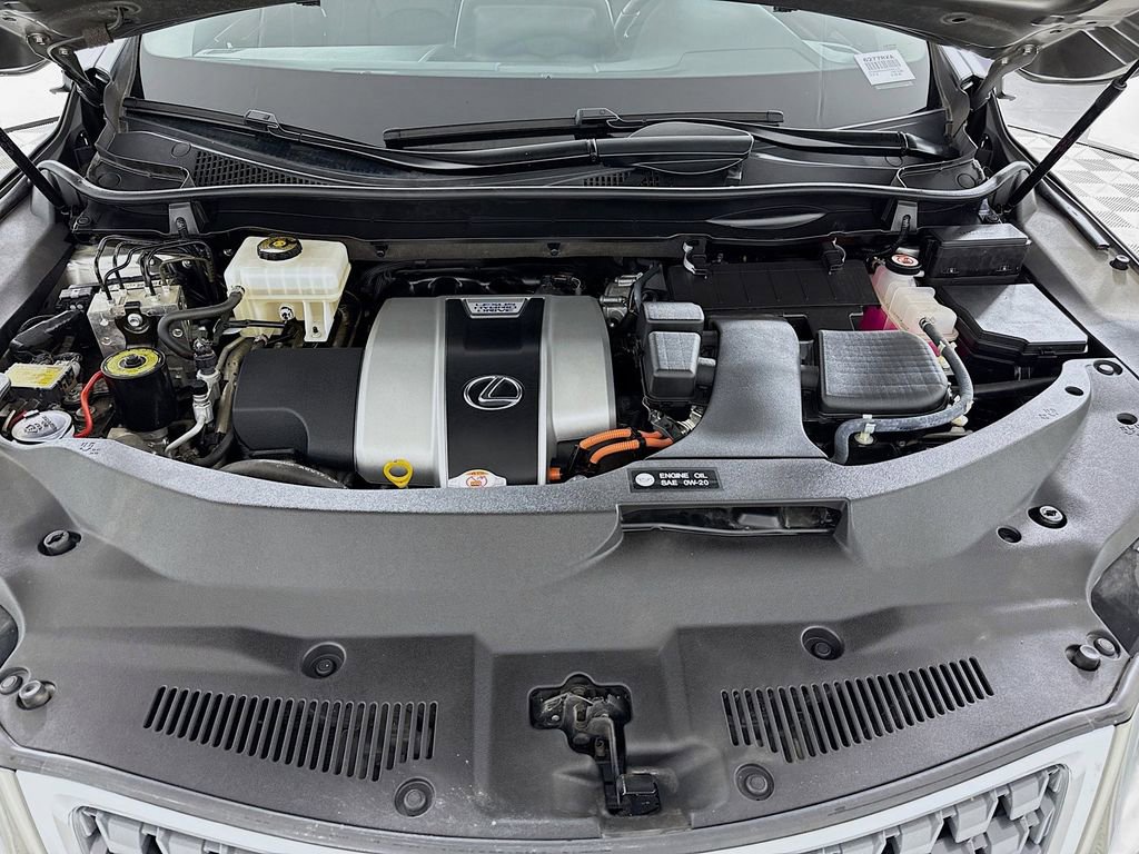 Used 2020 Lexus RX 450h AWD w/ Premium Package image 31