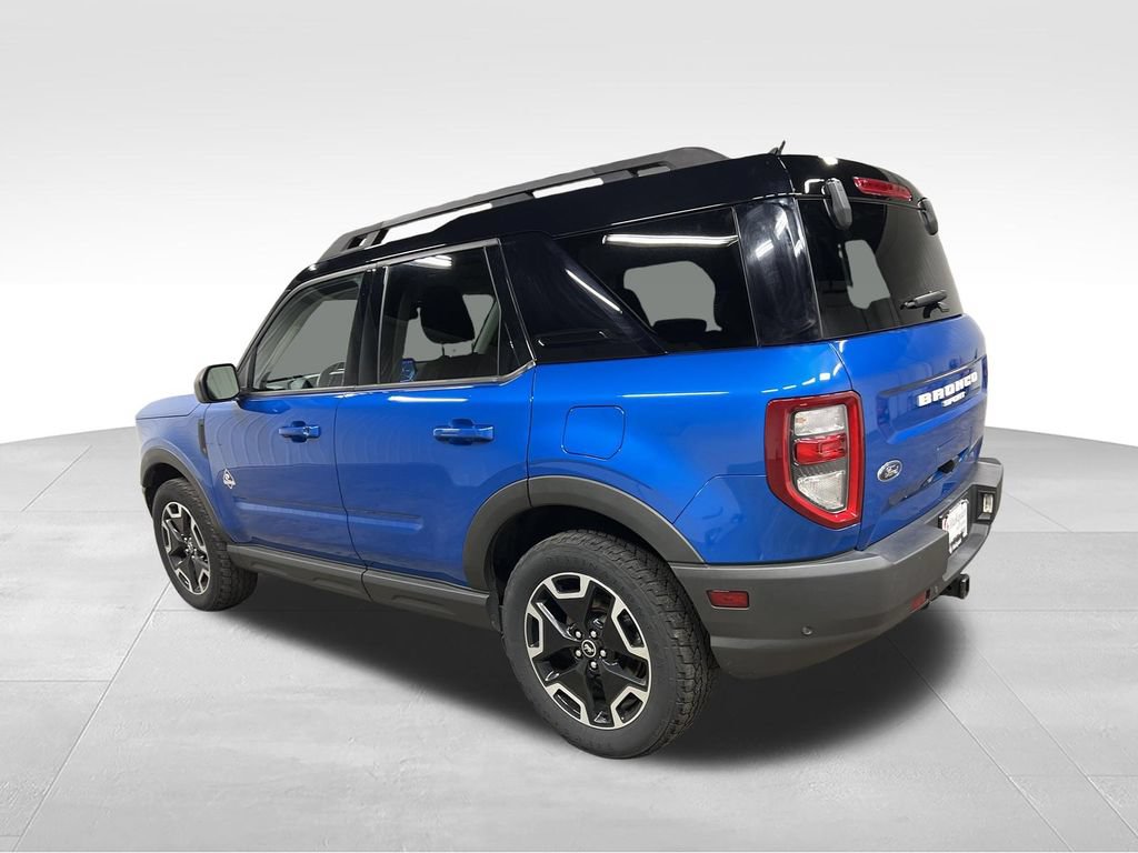 Used 2022 Ford Bronco Sport Outer Banks w/ Tech Package AWD/4WD image 13