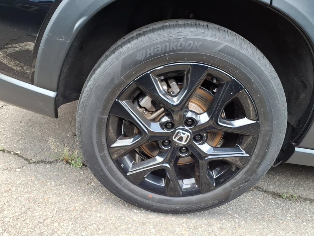 Certified 2024 Honda HR-V Sport image 12