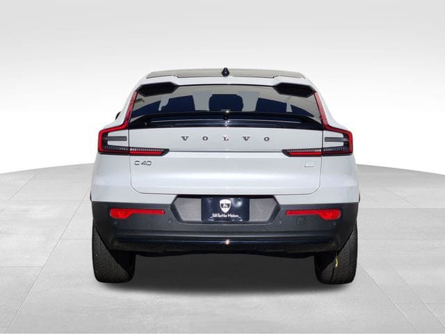 Certified 2023 Volvo C40 P8 Recharge Plus w/ Protection Package Premier AWD/4WD image 8