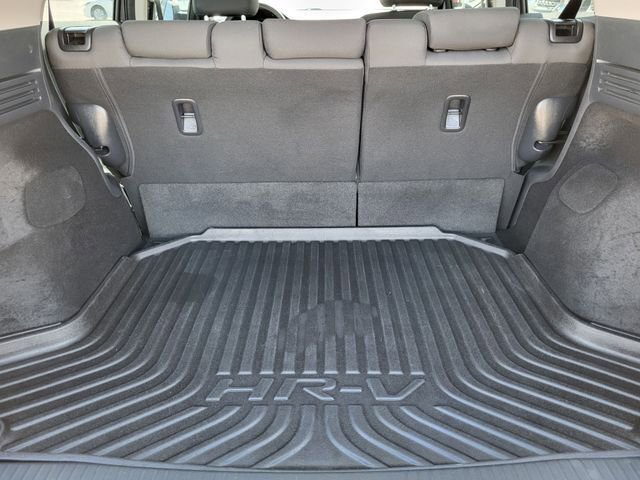 Used 2022 Honda HR-V LX image 28