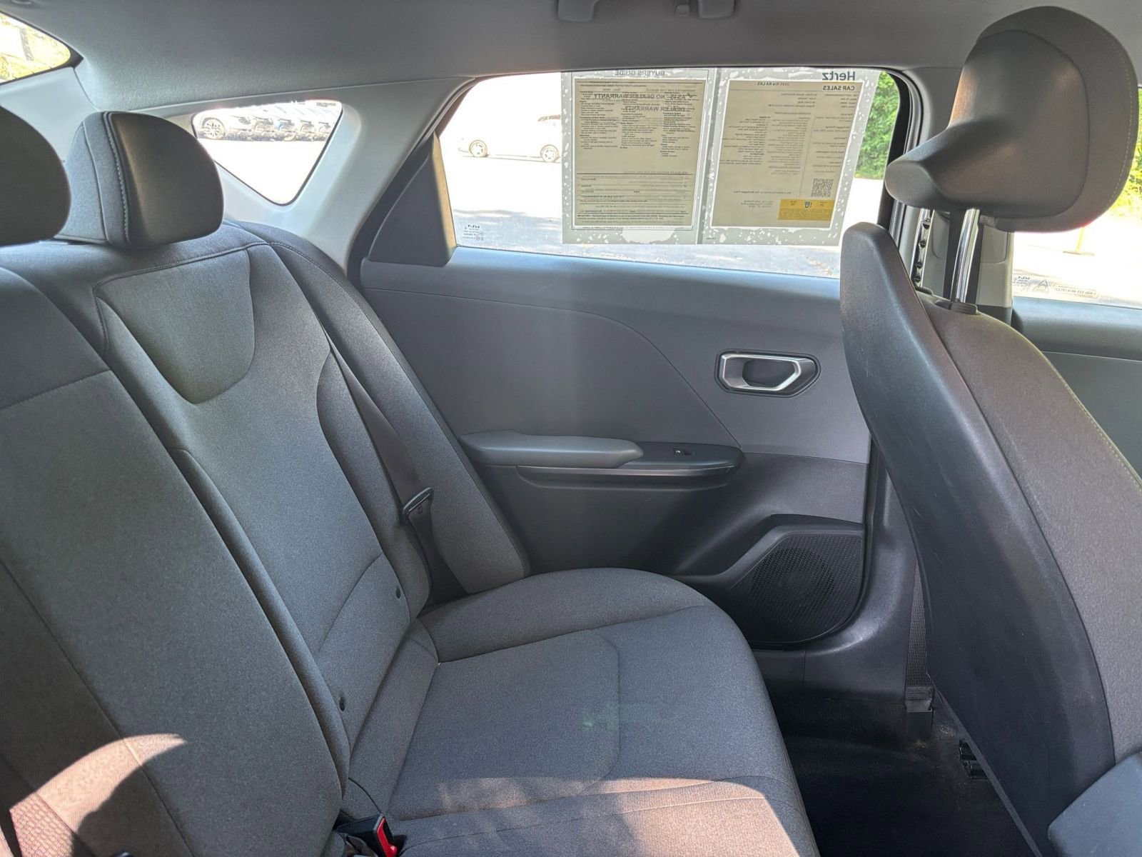 Used 2025 Kia K4 FWD image 36