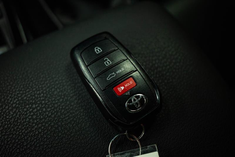 Used 2025 Toyota Camry SE w/ Multimedia Upgrade Package FWD image 23