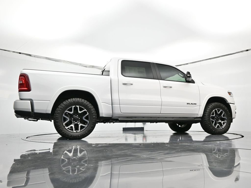 New 2025 RAM 1500 Laramie w/ Sport Appearance Package AWD/4WD image 38