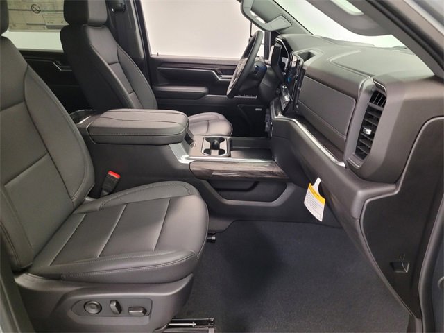 New 2026 Chevrolet Silverado 2500 LTZ w/ Trail Boss Package image 15