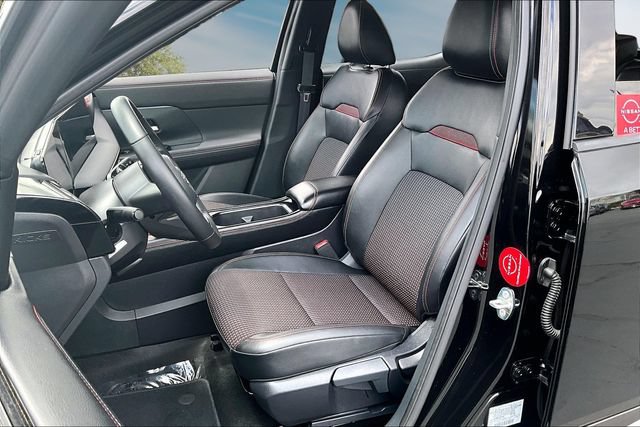 Certified 2025 Nissan Kicks SR AWD/4WD image 20
