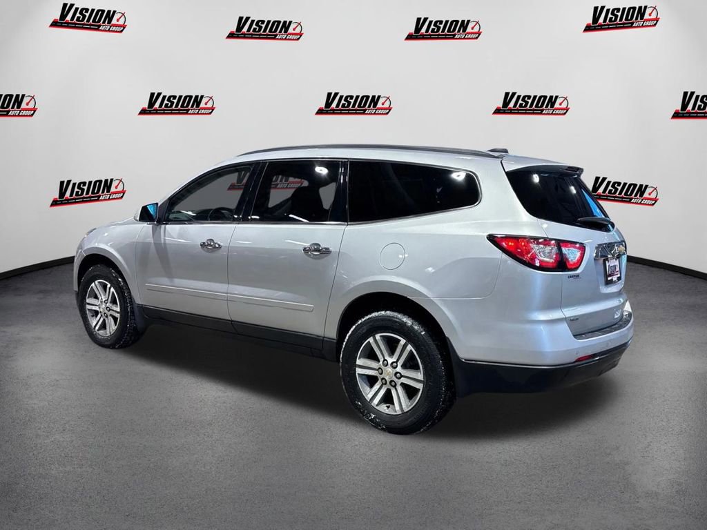 Used 2016 Chevrolet Traverse LT image 7