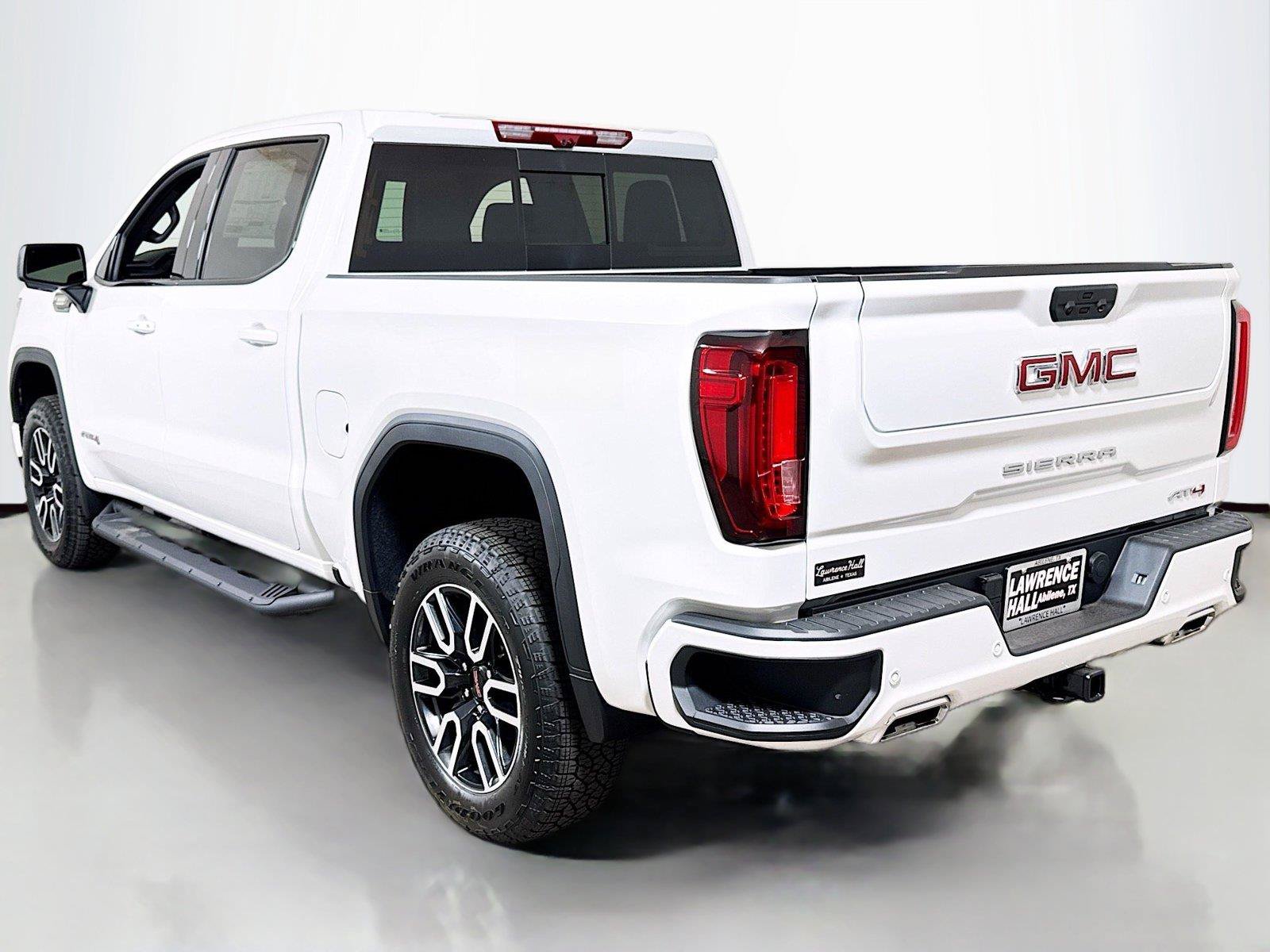New 2026 GMC Sierra 1500 AT4 w/ AT4 Premium Package AWD/4WD image 3