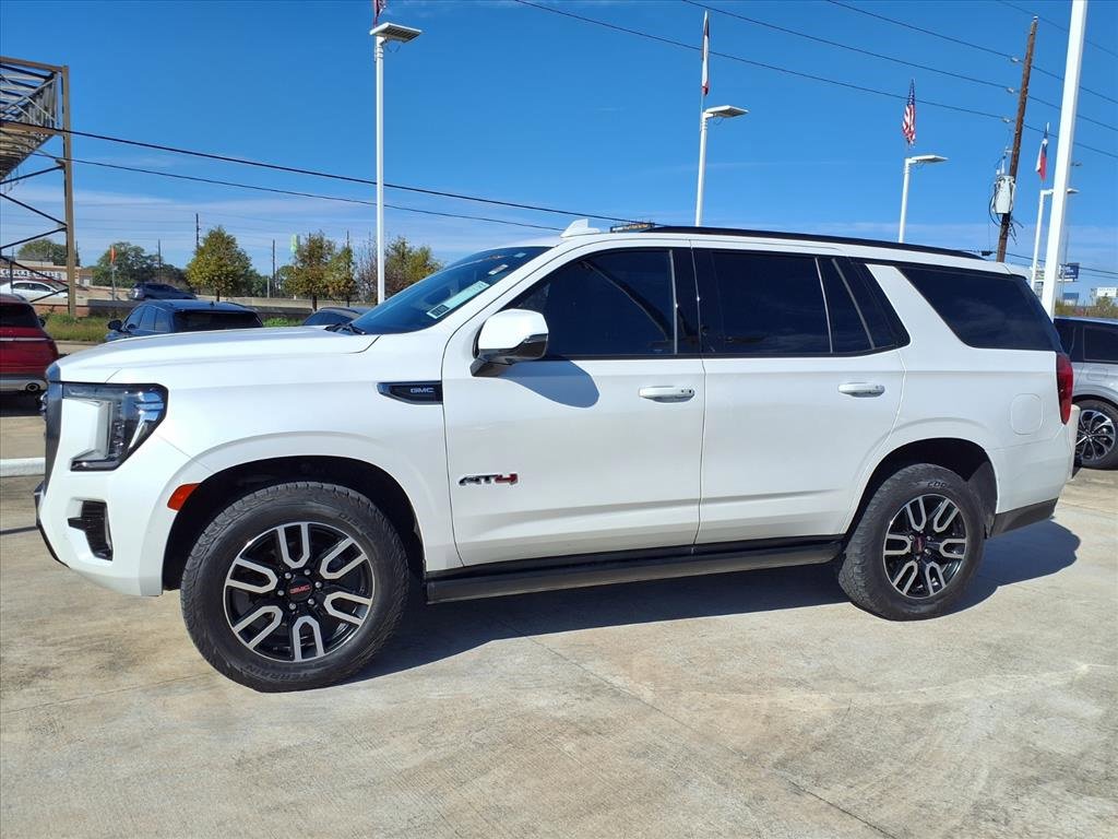 Used 2022 GMC Yukon AT4 image 3