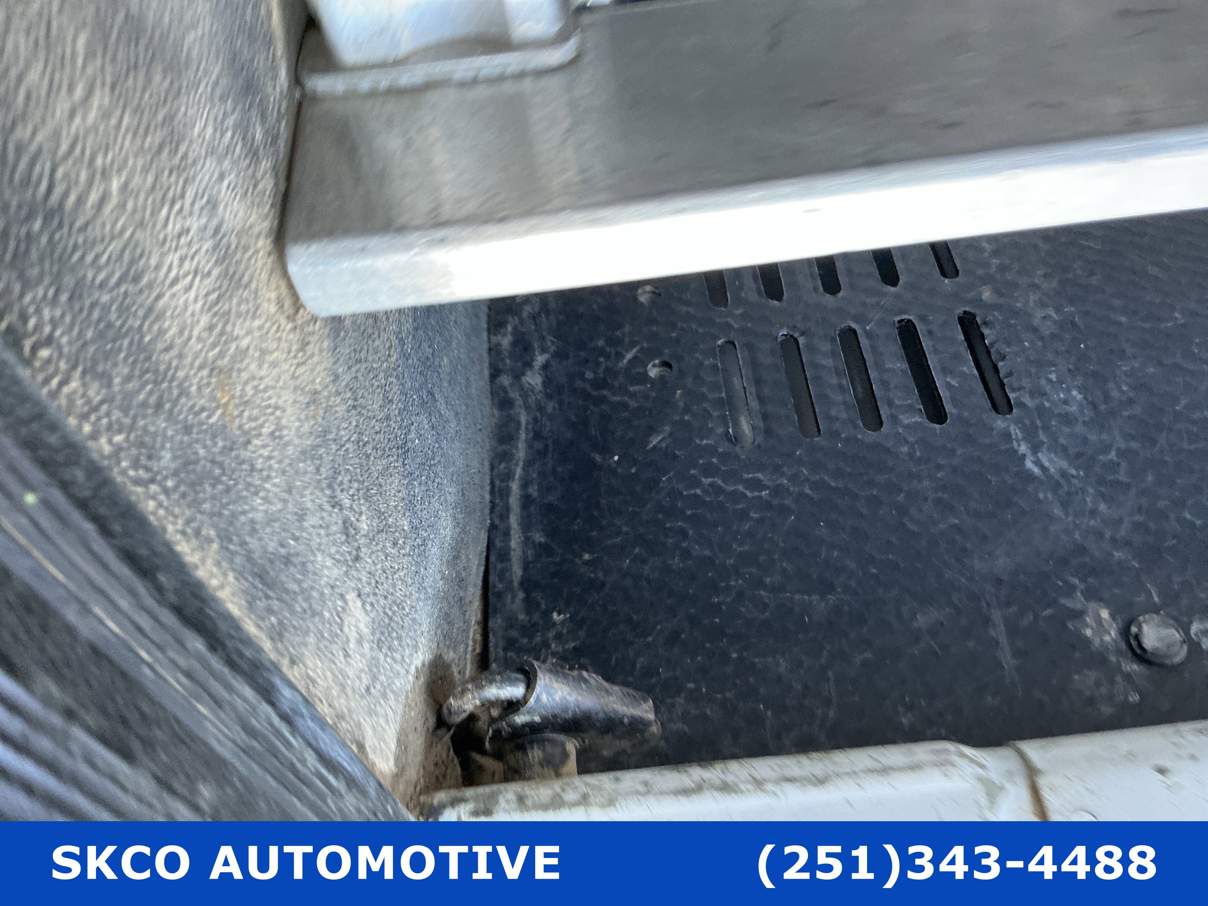 Used 2018 Ford Transit 250 148 Medium Roof w/ Exterior Upgrade Package image 22