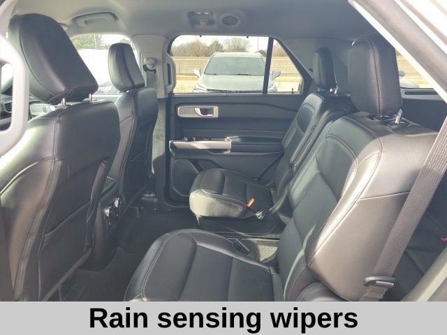 Used 2023 Ford Explorer Limited w/ Equipment Group 301A image 18