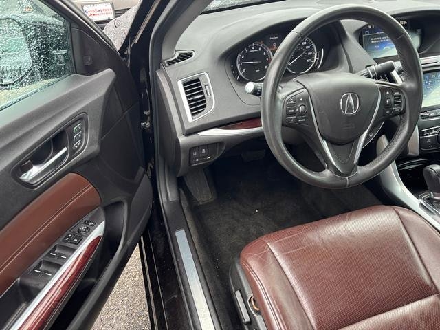 Used 2015 Acura TLX w/ Technology Package image 9