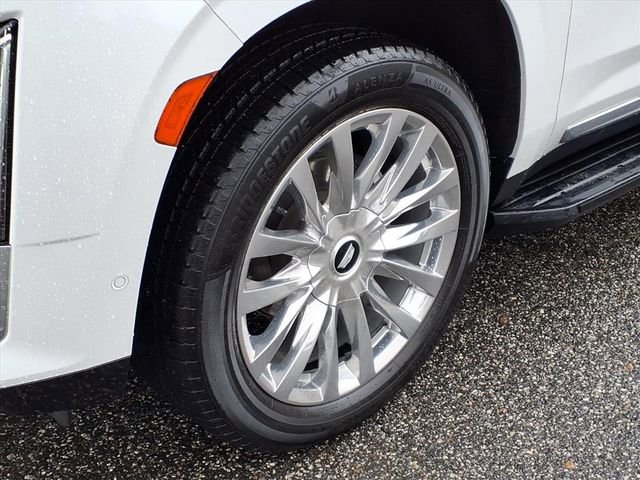 Certified 2023 Cadillac Escalade Premium Luxury image 11