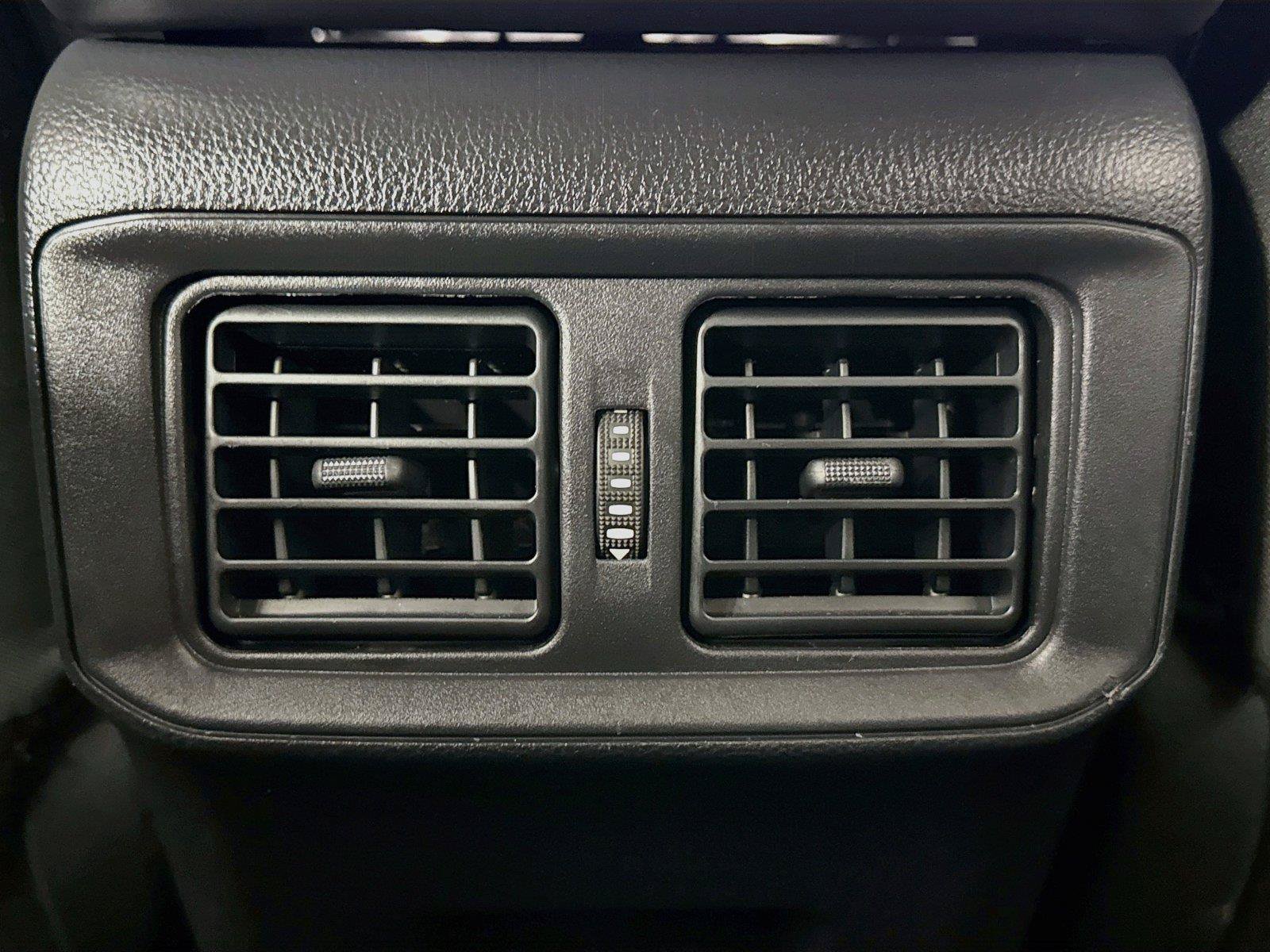 Certified 2025 Toyota RAV4 XLE AWD/4WD image 34