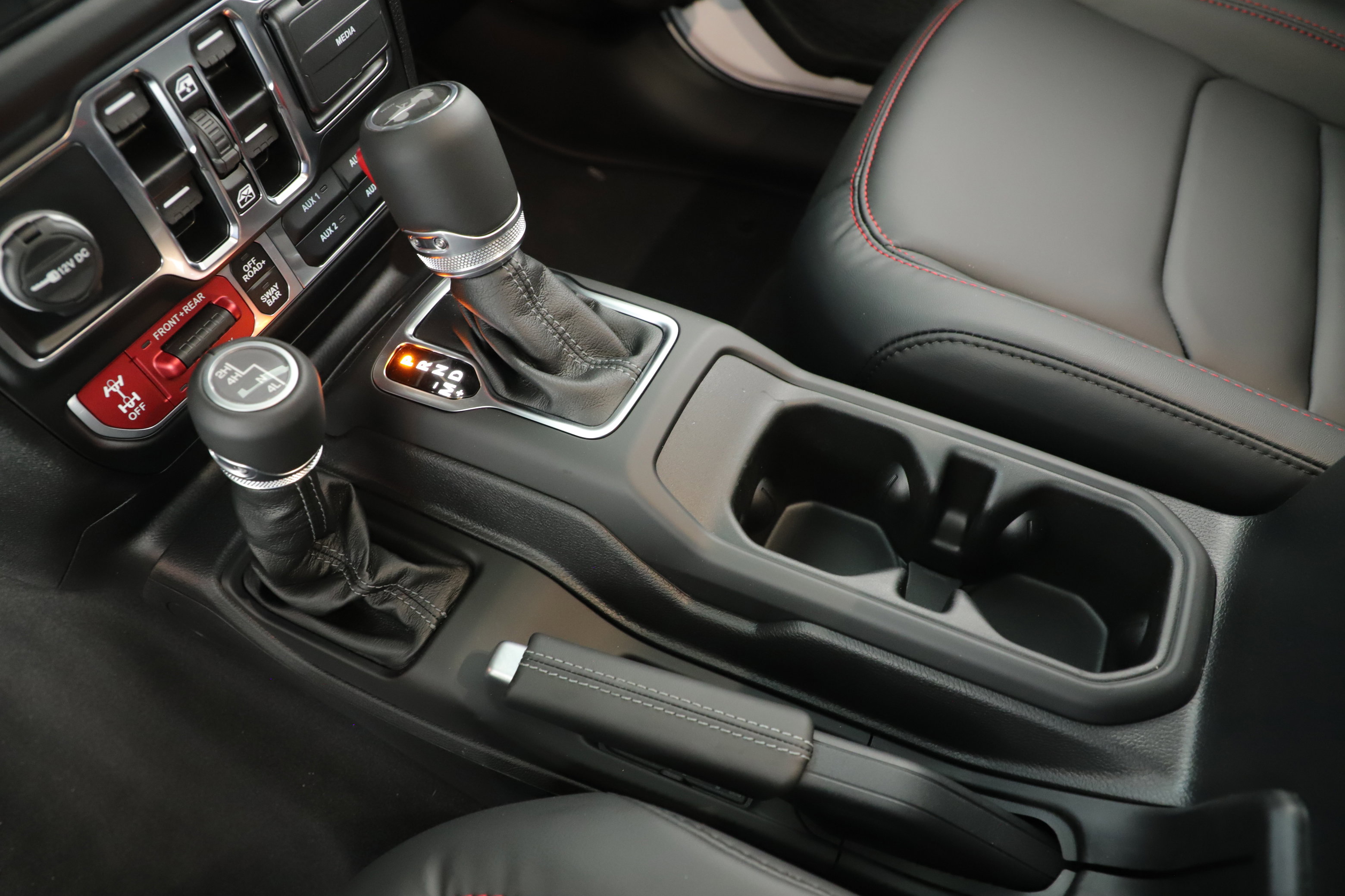 New 2025 Jeep Wrangler Unlimited Rubicon image 16