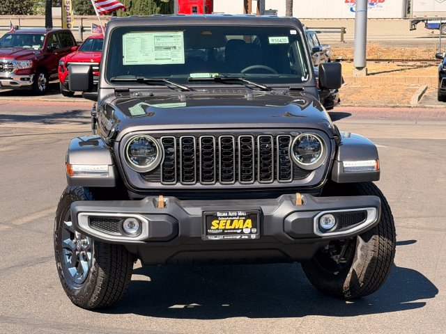 New 2026 Jeep Gladiator Sport AWD/4WD image 2
