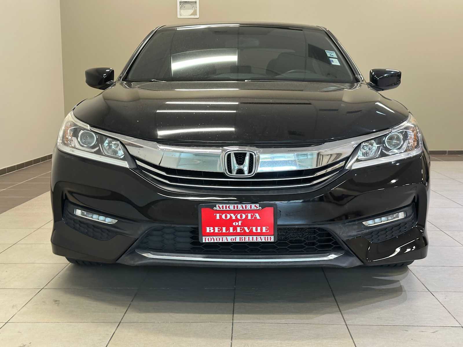 Used 2016 Honda Accord Sport image 6