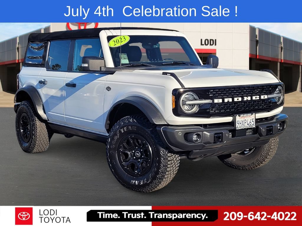 Used 2023 Ford Bronco Wildtrak AWD/4WD image 1