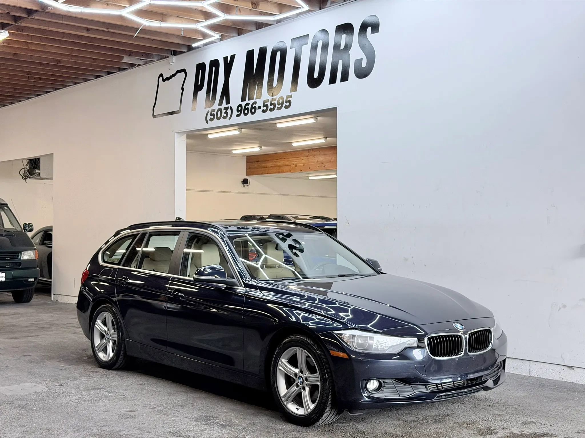 Used 2015 BMW 328d xDrive Wagon image 1