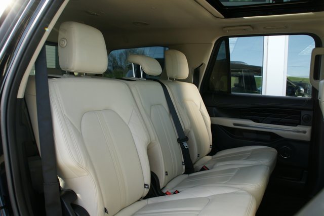 Used 2020 Ford Expedition Platinum image 36