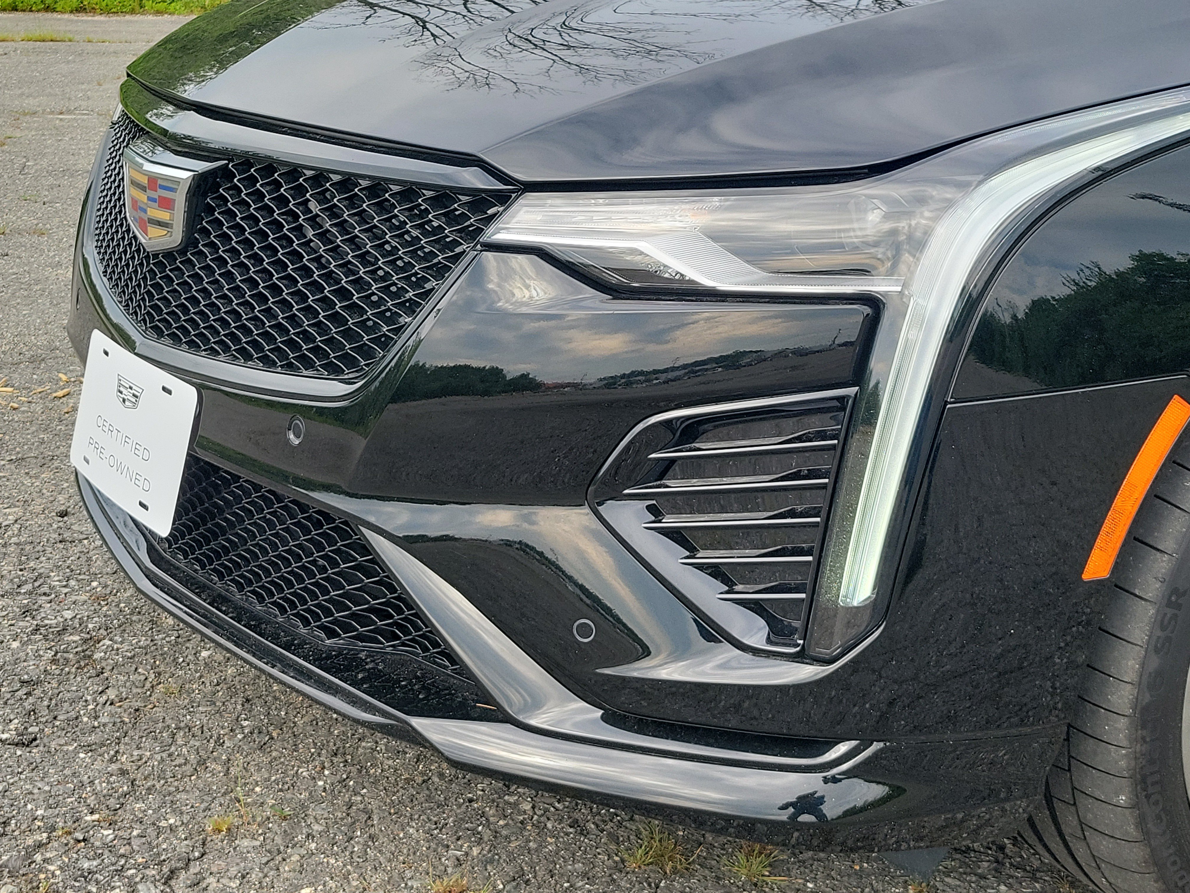 Certified 2026 Cadillac CT4 V AWD/4WD image 9